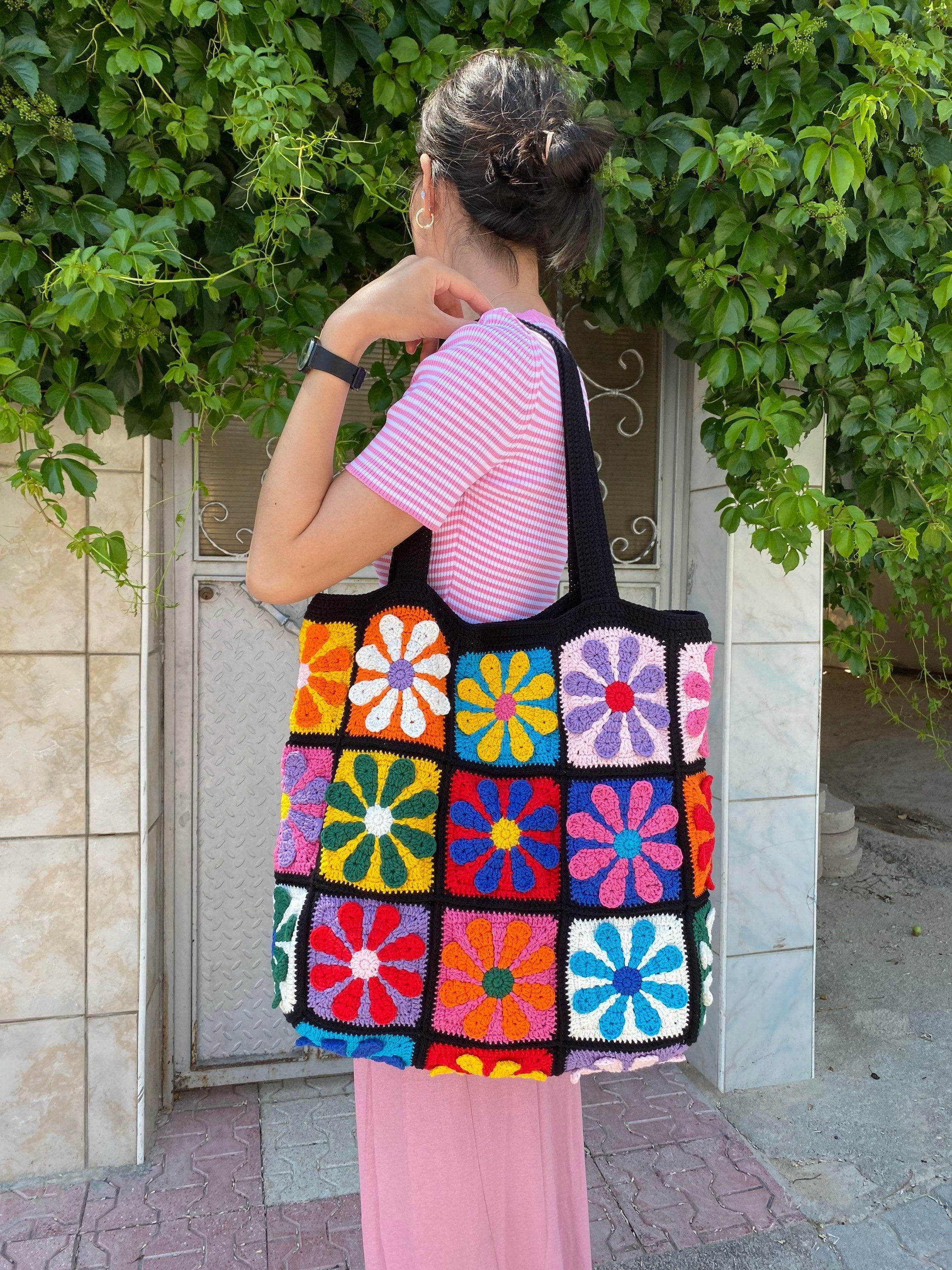 Afghan Crochet Bag, Stylish Granny Square Tote, Vintage Boho Shoulder Bag, Stylish Summer Bag, Fl... — photo 3 of 10