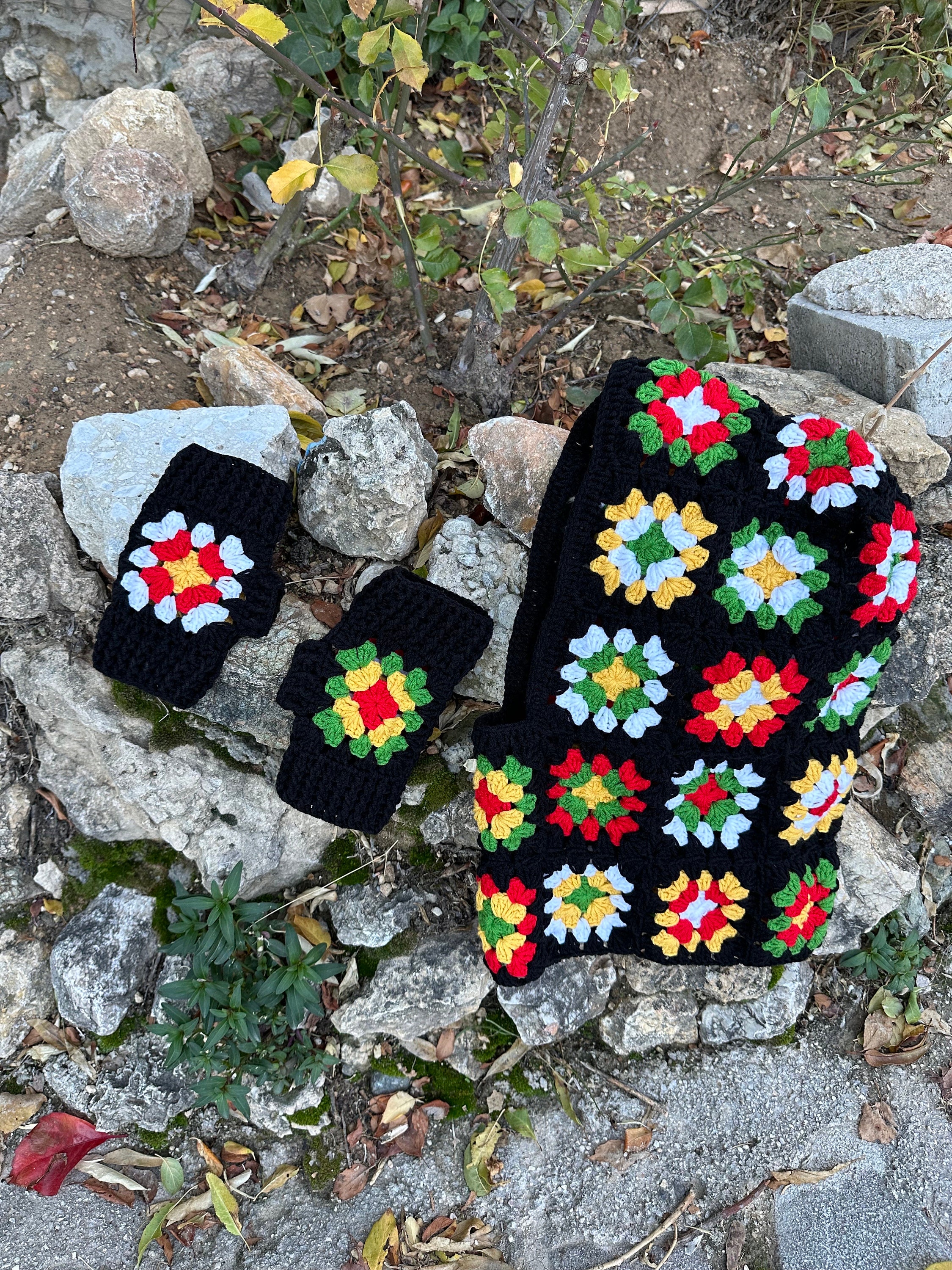 Christmas Balaclava Glove Set, Christmas Gift Unique Gift, Granny Square Balaclava, Crochet Balac... — photo 5 of 10