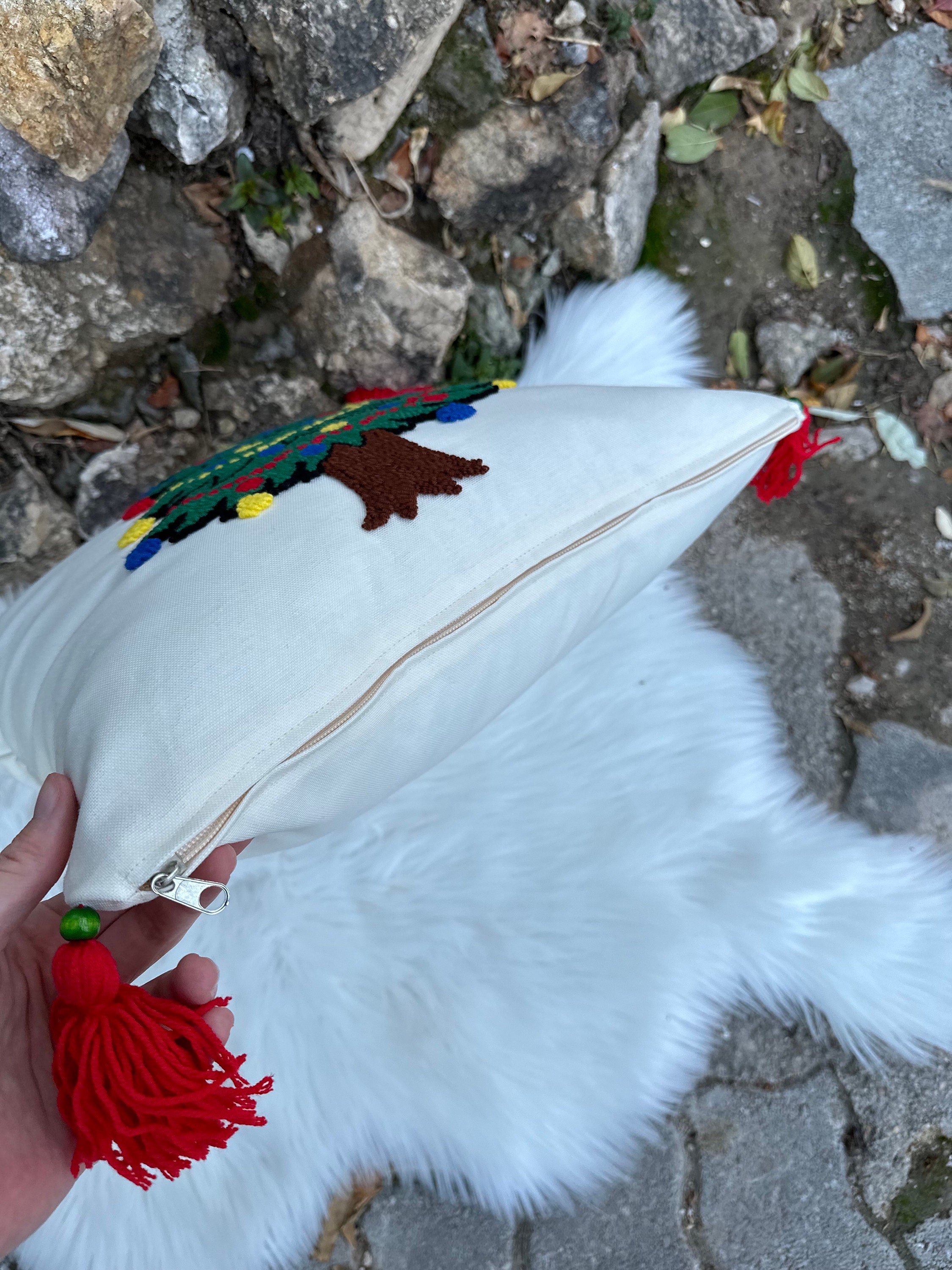 Christmas Tree Pillowcase, Embroidered Pillowcase, Pine Tree Decorated Gift, Christmas Decorated ... — photo 4 of 10