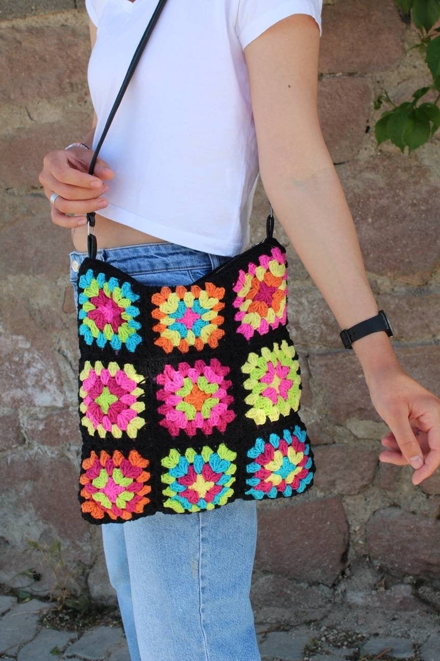 Crochet Bag, Granny Square Bag, Crochet Purse, Boho Bag, Crochet Tote Bag, Hippie Bag, Vintage St... — photo 2 of 10
