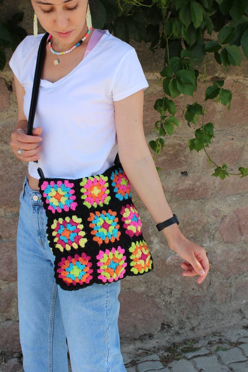 Crochet Bag, Granny Square Bag, Crochet Purse, Boho Bag, Crochet Tote Bag, Hippie Bag, Vintage St... — photo 5 of 10