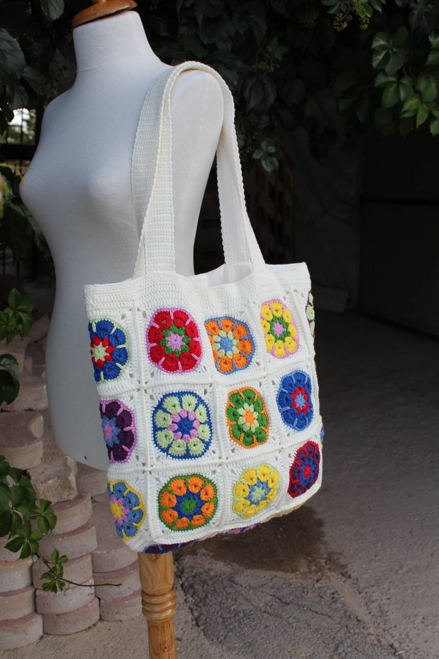 Crochet Daisy Bag, Granny Square Bag, Boho Bag, Afghan Crochet, Hippie Bag, Tote Bag, Shoulder Ba... — photo 4 of 10