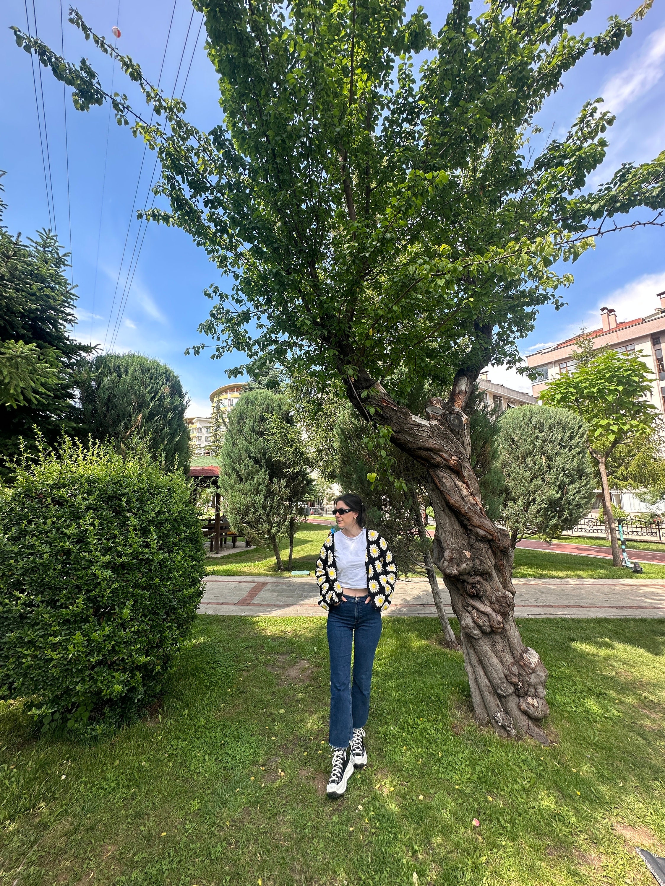 Crochet Sunflower Cardigan, Granny Square Cardigan, Bohemian Jacket, Festival Cardigan, Afghan Fl... — photo 6 of 10