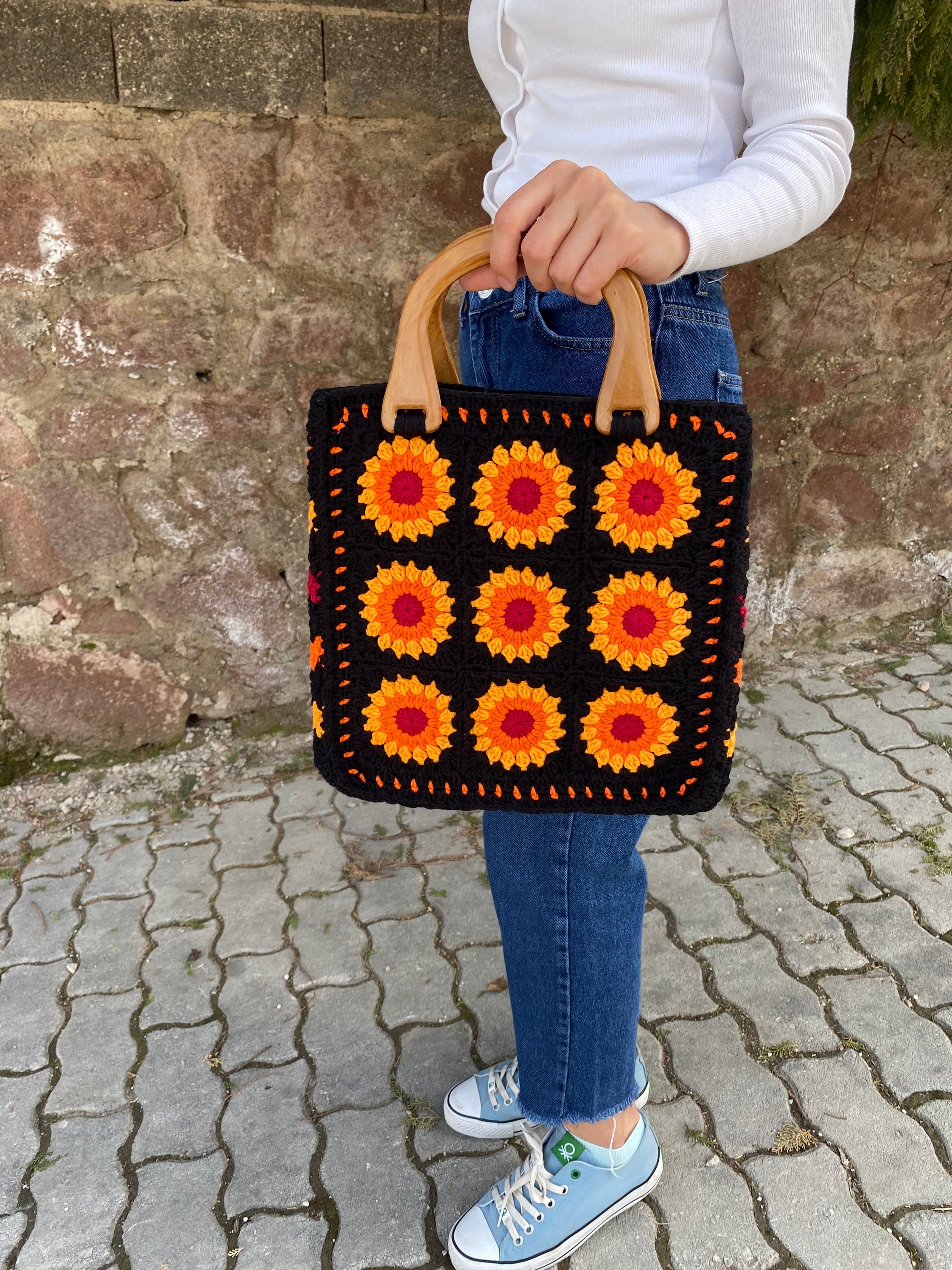 Crochet Sunflower Handlebag, Granny Square Hand Bag, Hobo Bag, Afghan Bag, Granny Square Purse, F... — photo 4 of 10