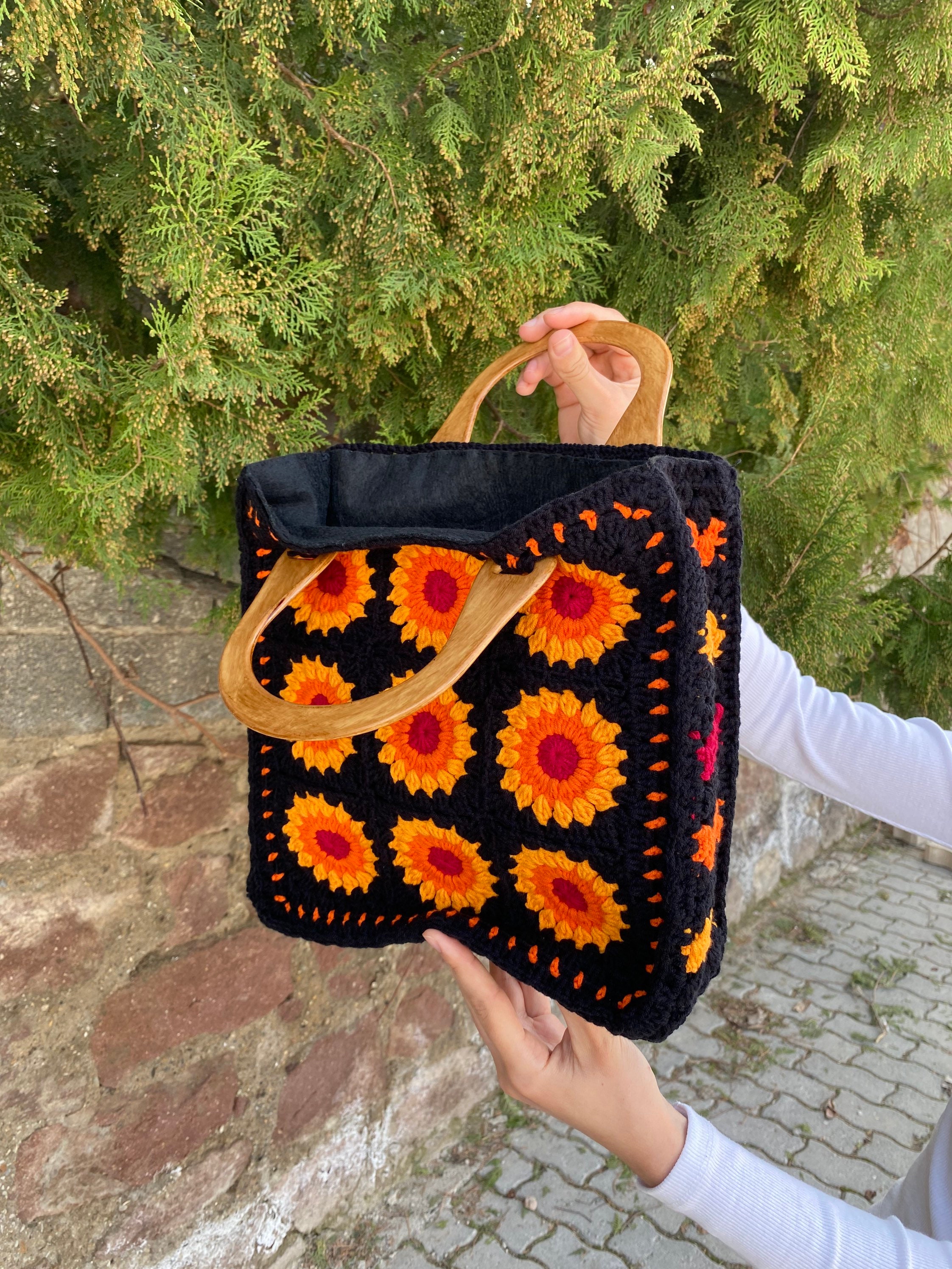 Crochet Sunflower Handlebag, Granny Square Hand Bag, Hobo Bag, Afghan Bag, Granny Square Purse, F... — photo 2 of 10