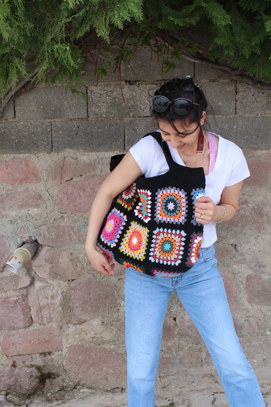 Crochet Tote Bag XXL Size, Extra Large Tote Bag, Afghan Crochet Bag, Granny Square Bag, Hobo Bag,... — photo 3 of 10