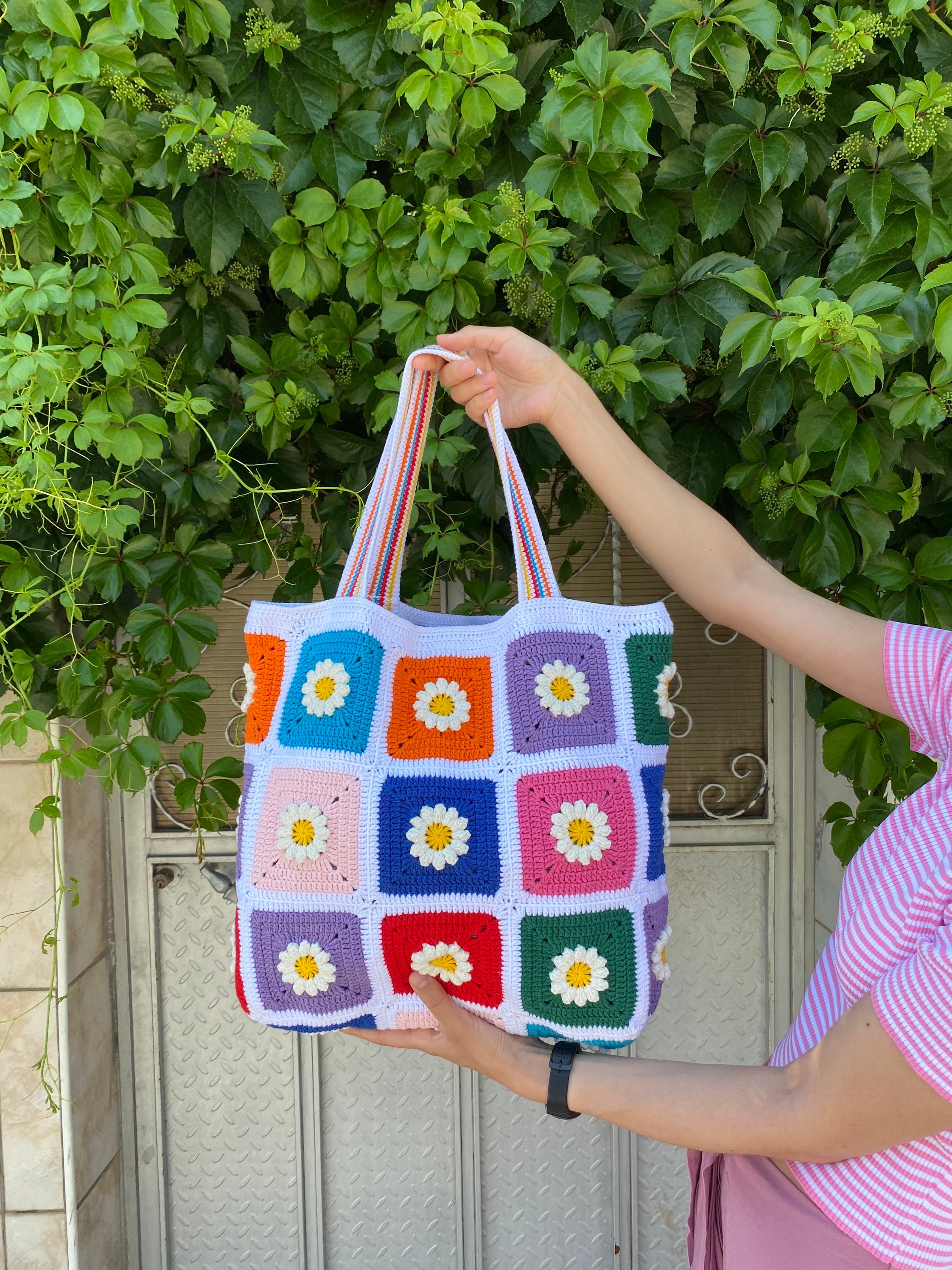 Daisy Knitted Bag, Crochet Bag, Granny Square Bag, Afghan Bag, Crochet Tote Bag, Summer Bag, Gran... — photo 4 of 10