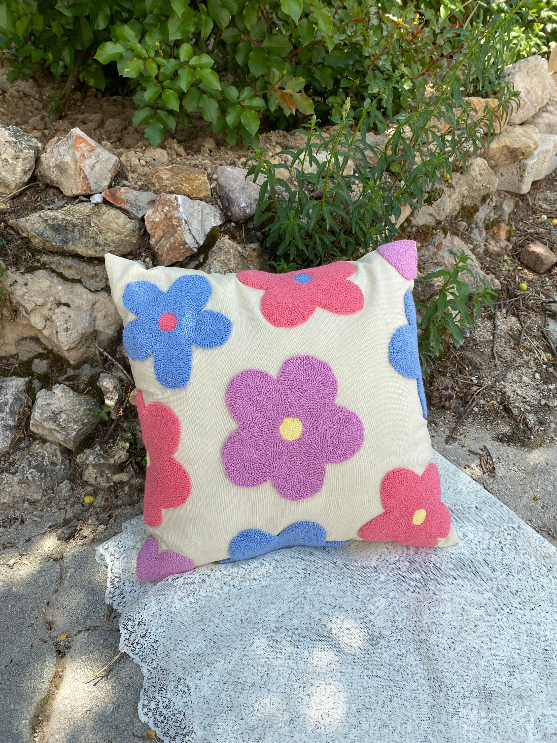 Daisy Punch Needle Pillow, Unique Embroidered Cushion Cover, Pillow Cover, Handmade Punch Pillow,... — photo 3 of 10