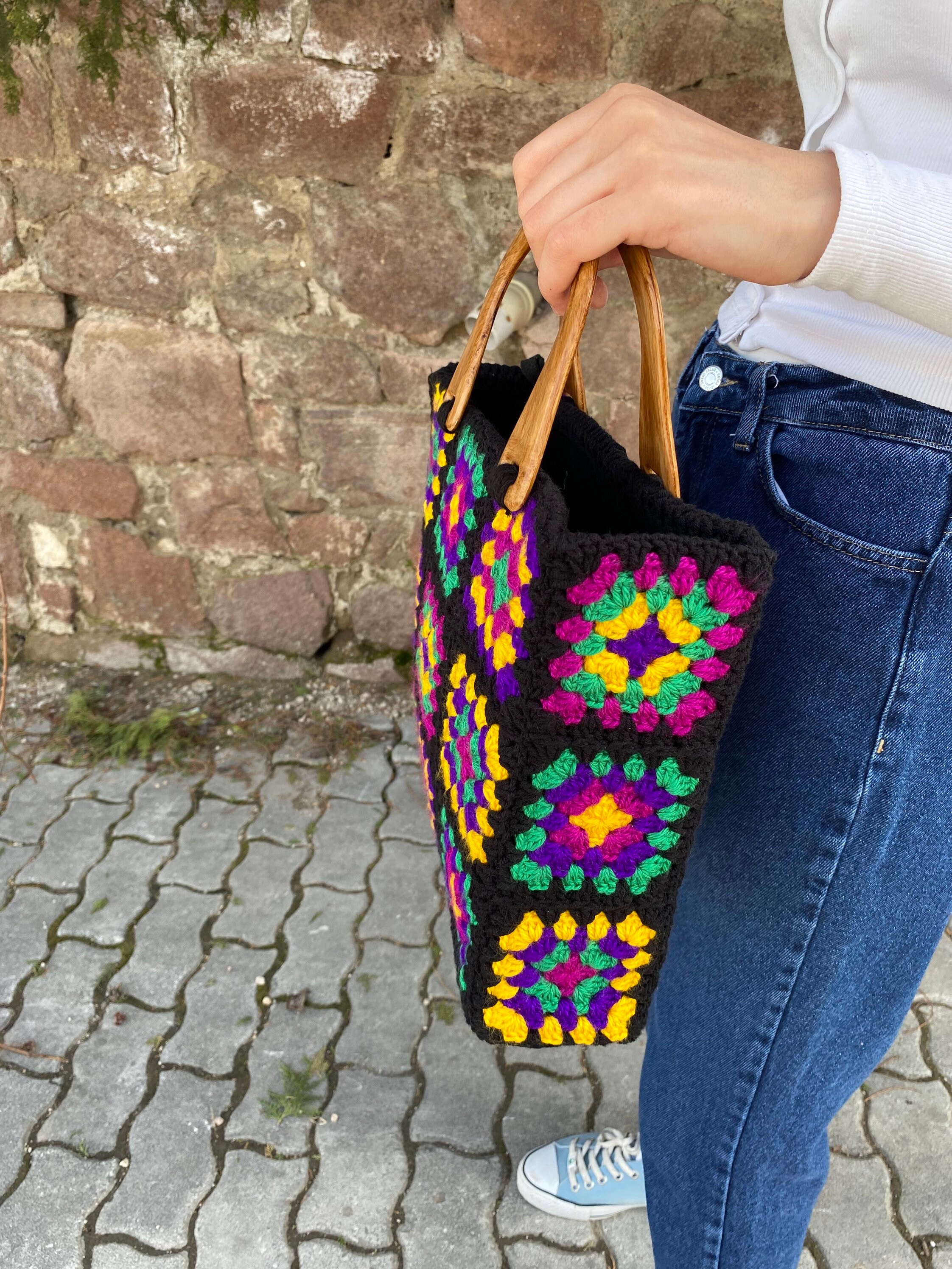 Granny Square Bag, Crochet Purse, Afghan Top Handle Bag, Crochet Tote Bag, Vintage Style, Boho Pu... — photo 4 of 10