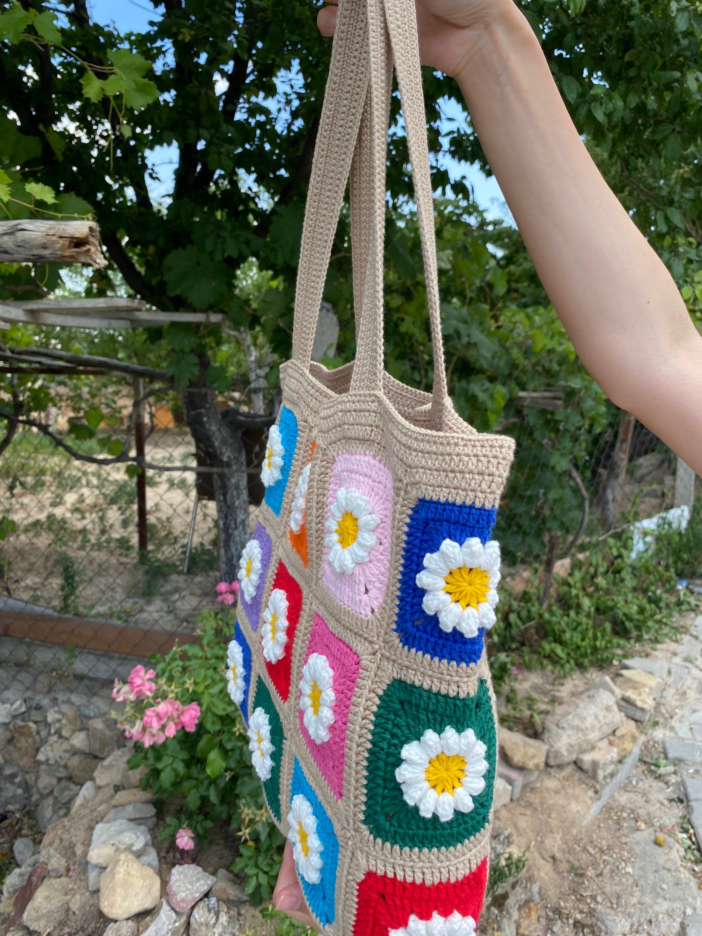 Granny Square Bag, Daisy Crochet Bag, Cotton Beige Bag, Floral Afghan Bag, Boho Bag, Vintage Styl... — photo 4 of 10