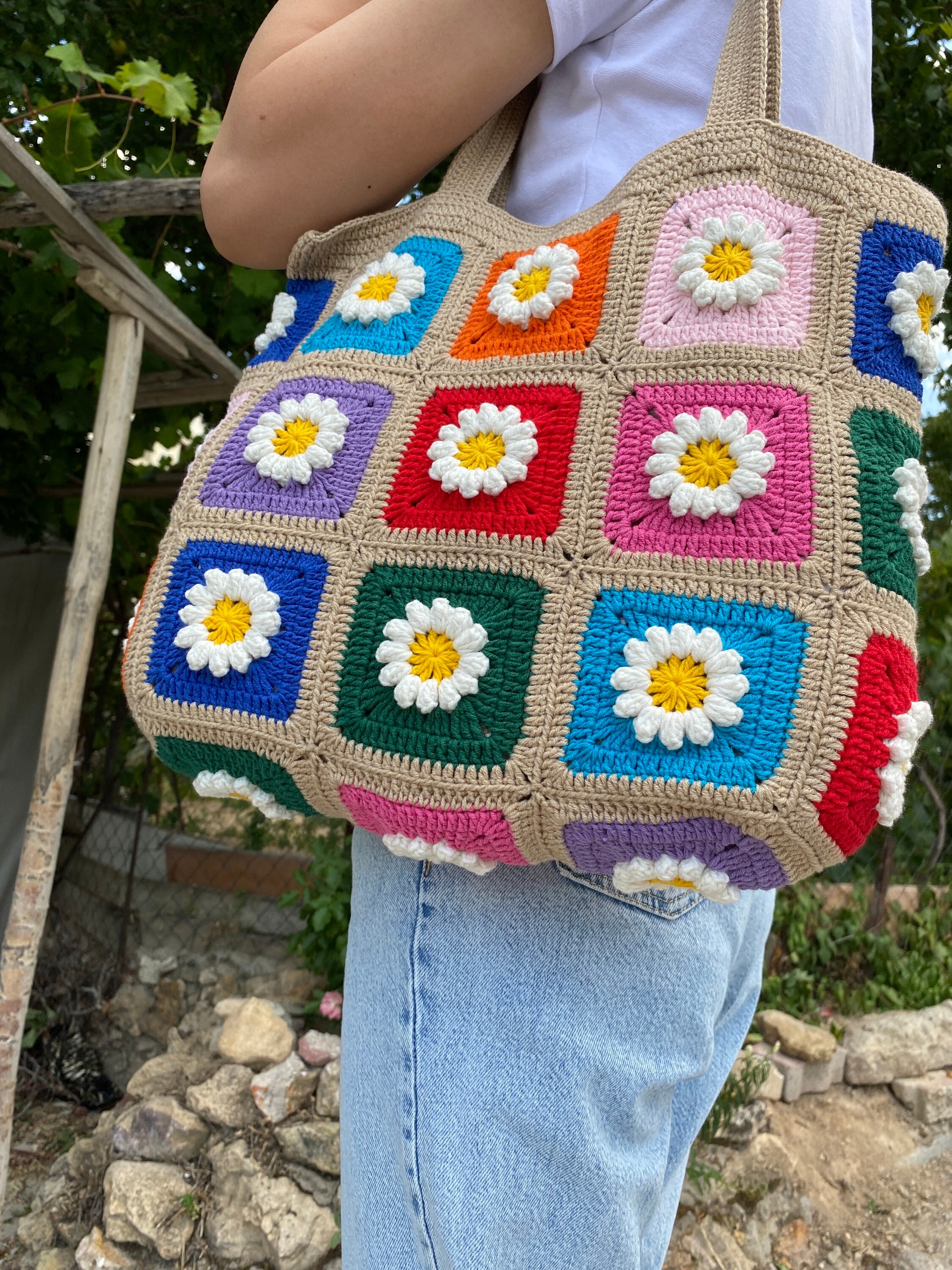 Granny Square Bag, Daisy Crochet Bag, Cotton Beige Bag, Floral Afghan Bag, Boho Bag, Vintage Styl... — photo 2 of 10