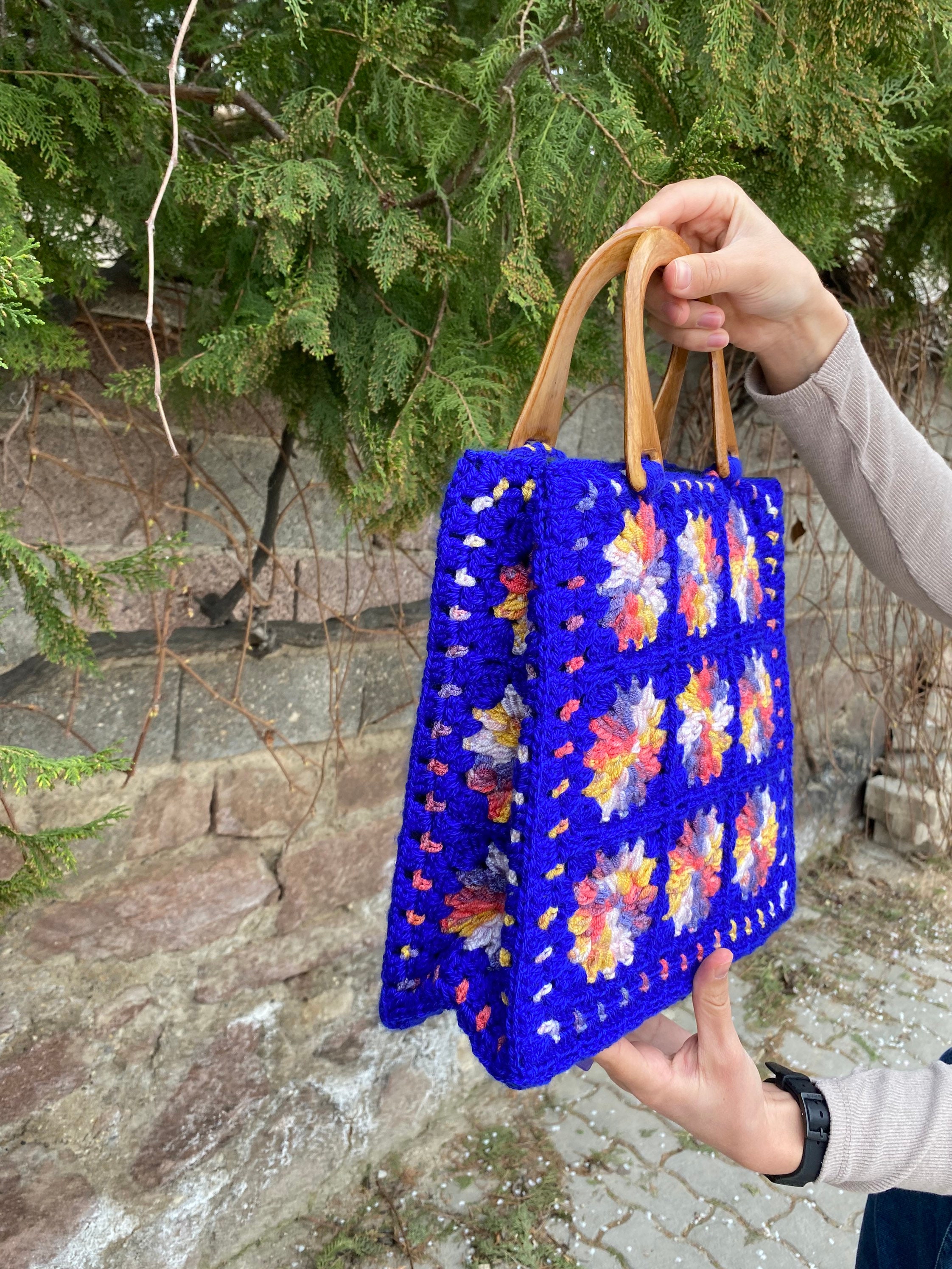Granny Square Blue Bag, Afghan Top Handle Bag, Crochet Purse, Crochet Tote Bag, Vintage Style, Re... — photo 3 of 10
