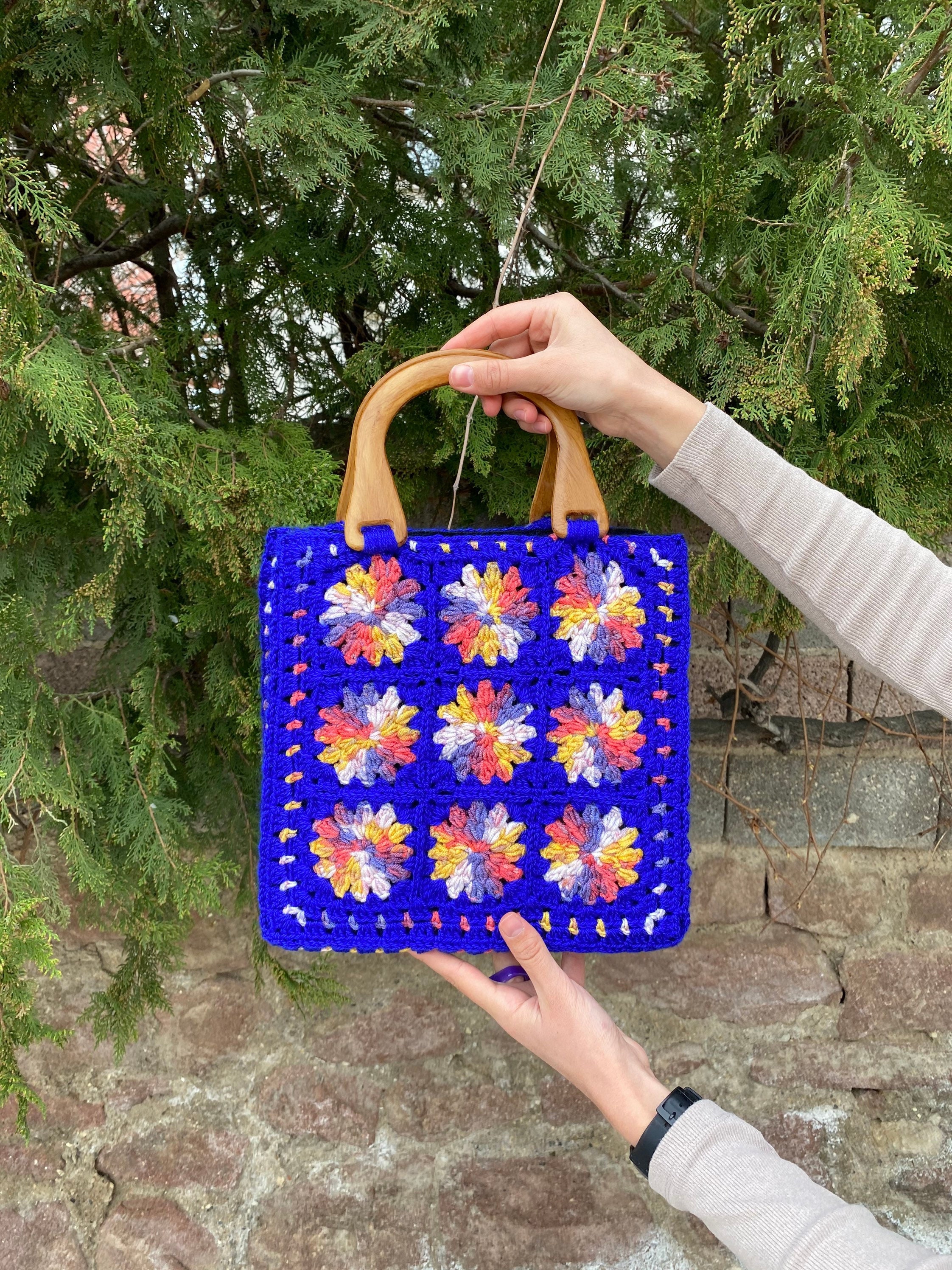 Granny Square Blue Bag, Afghan Top Handle Bag, Crochet Purse, Crochet Tote Bag, Vintage Style, Re... — photo 6 of 10