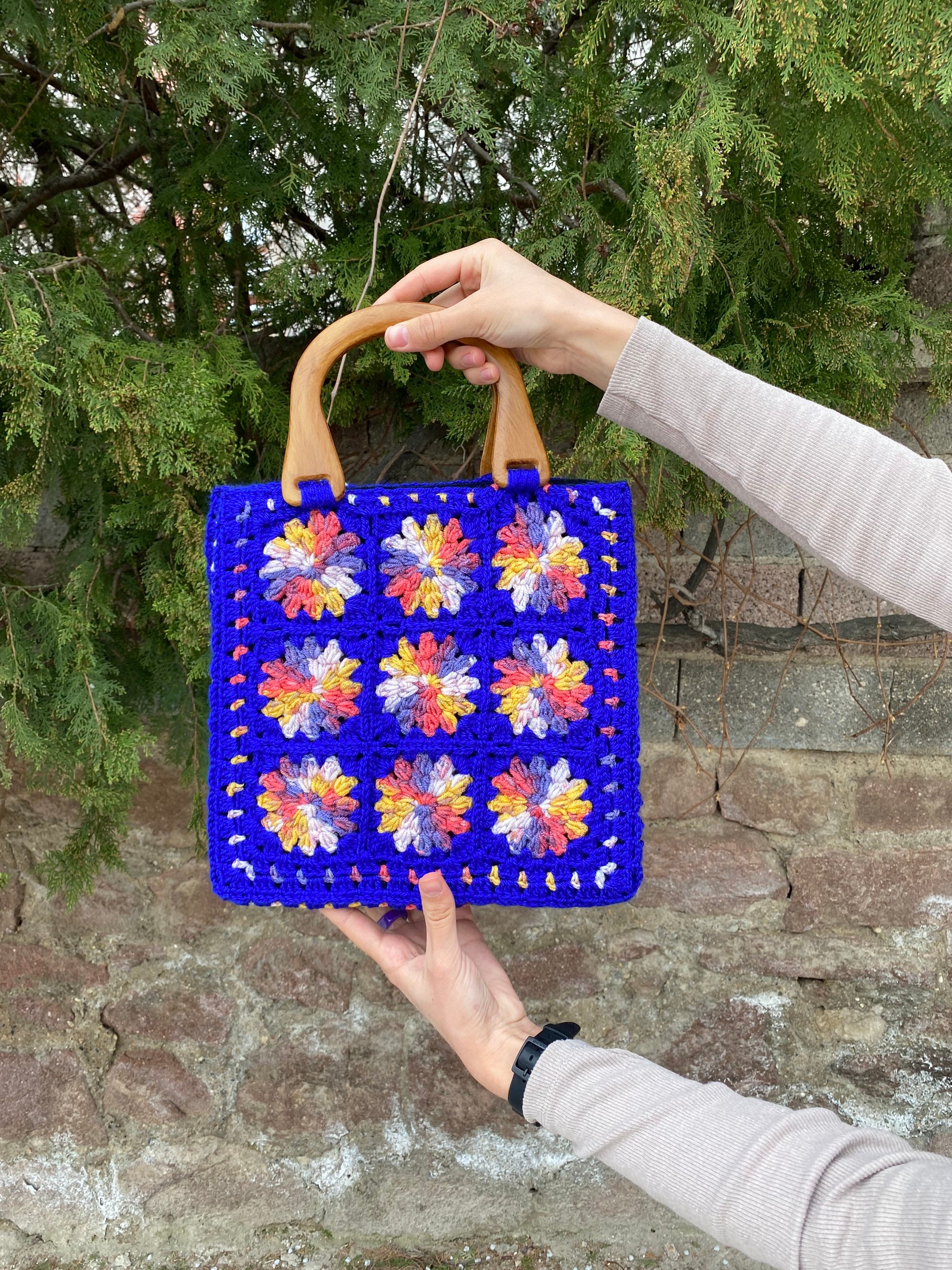 Granny Square Blue Bag, Afghan Top Handle Bag, Crochet Purse, Crochet Tote Bag, Vintage Style, Re... — photo 7 of 10