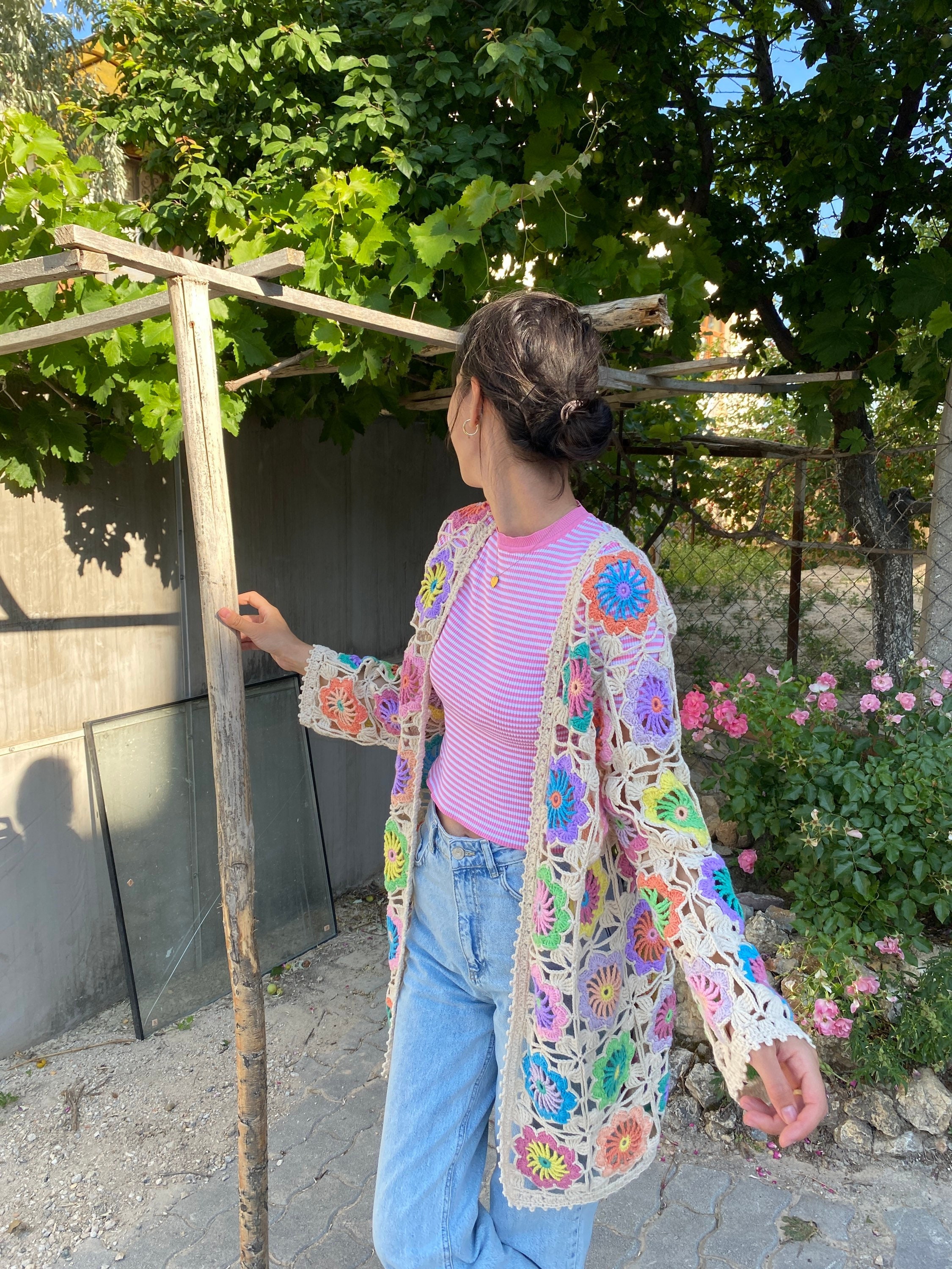 Granny Square Floral Cardigan, Summer Vest Cardigan, Afghan Crochet Cardigan, Summer Cardigan, Granny Square Sweater, Granny Square Vest