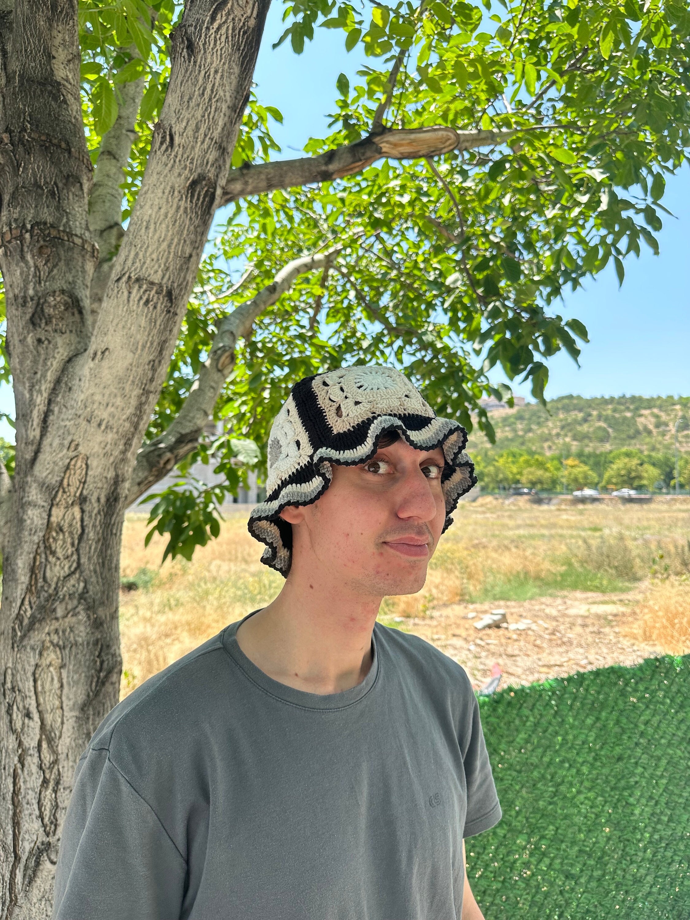 Granny Square Hat, Crochet Flower Hat, Vintage Hat, Cotton Bucket Hat, Crochet Beanie, Black Whit... — photo 2 of 10