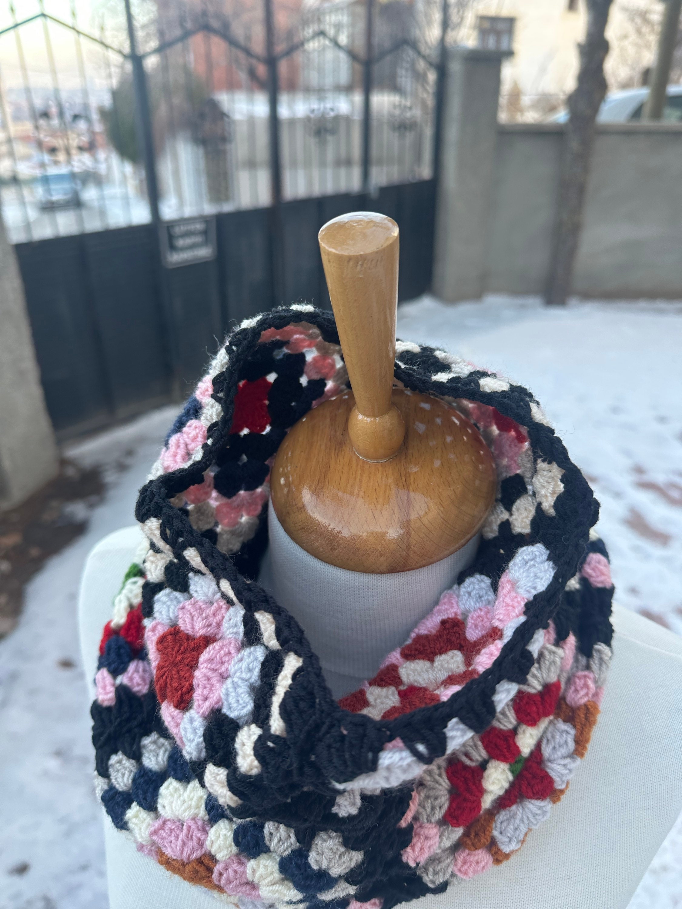 Granny Square Neck Warmer, Crochet Boho Collar, Neck Accessories, Granny Square Neckpiece, Woolen knit collar, Vintage Knit Collar, Gift