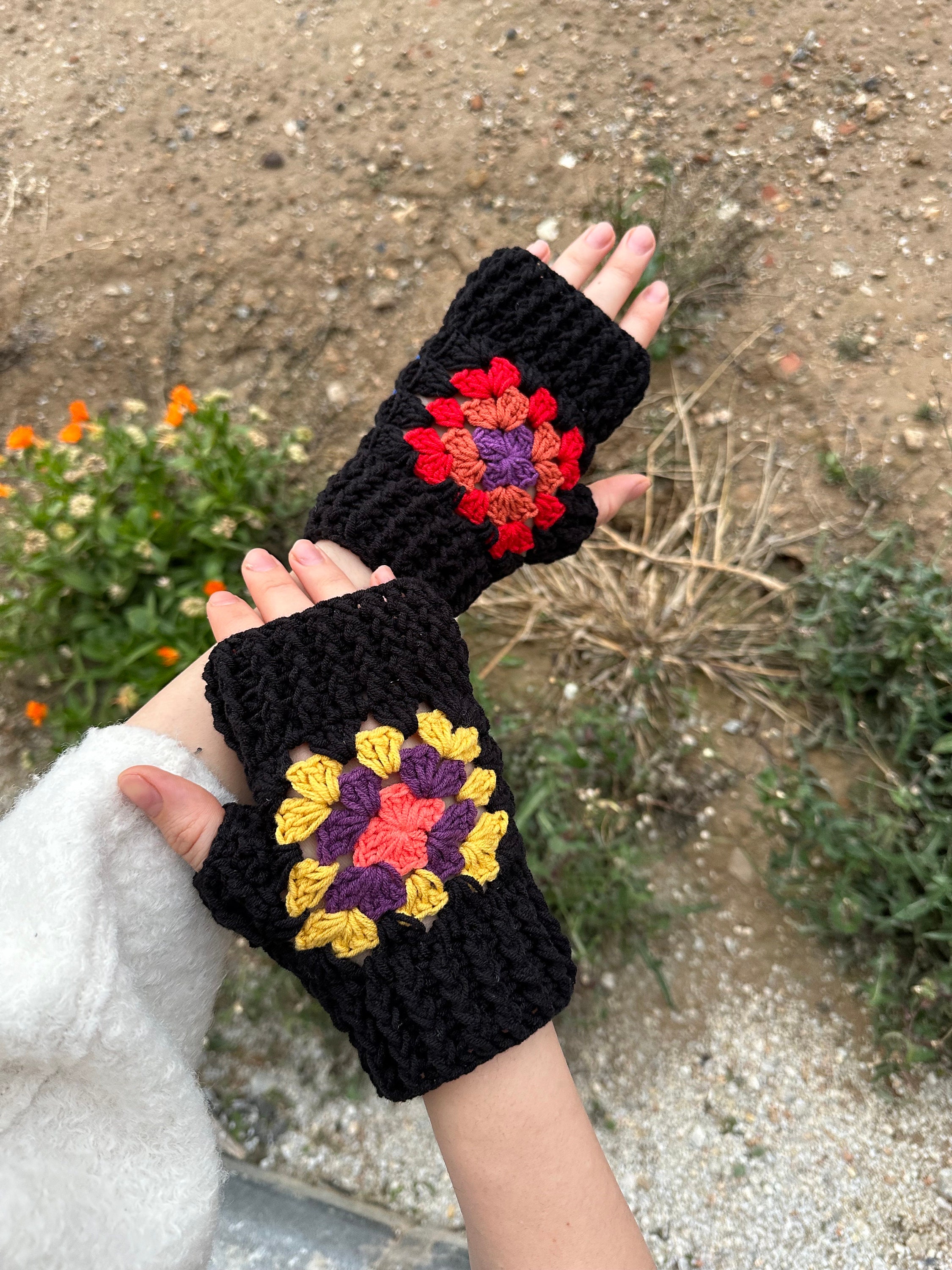 Granny Square Winter Gloves, Crochet Gloves, Handmade Fingerless Glooves, Knitted Wrist Warmer, Womens Gloves, Warm Winter Gloves