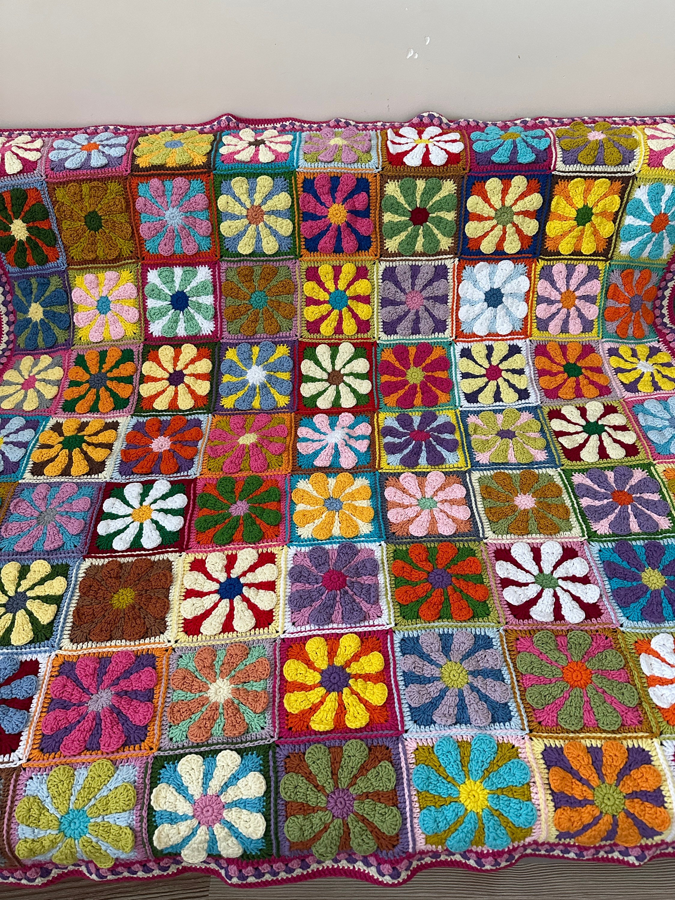 Handmade Crochet Daisy Bedspread: Vintage Floral Granny Squares Blanket for a Cozy and Elegant Ho... — photo 2 of 10