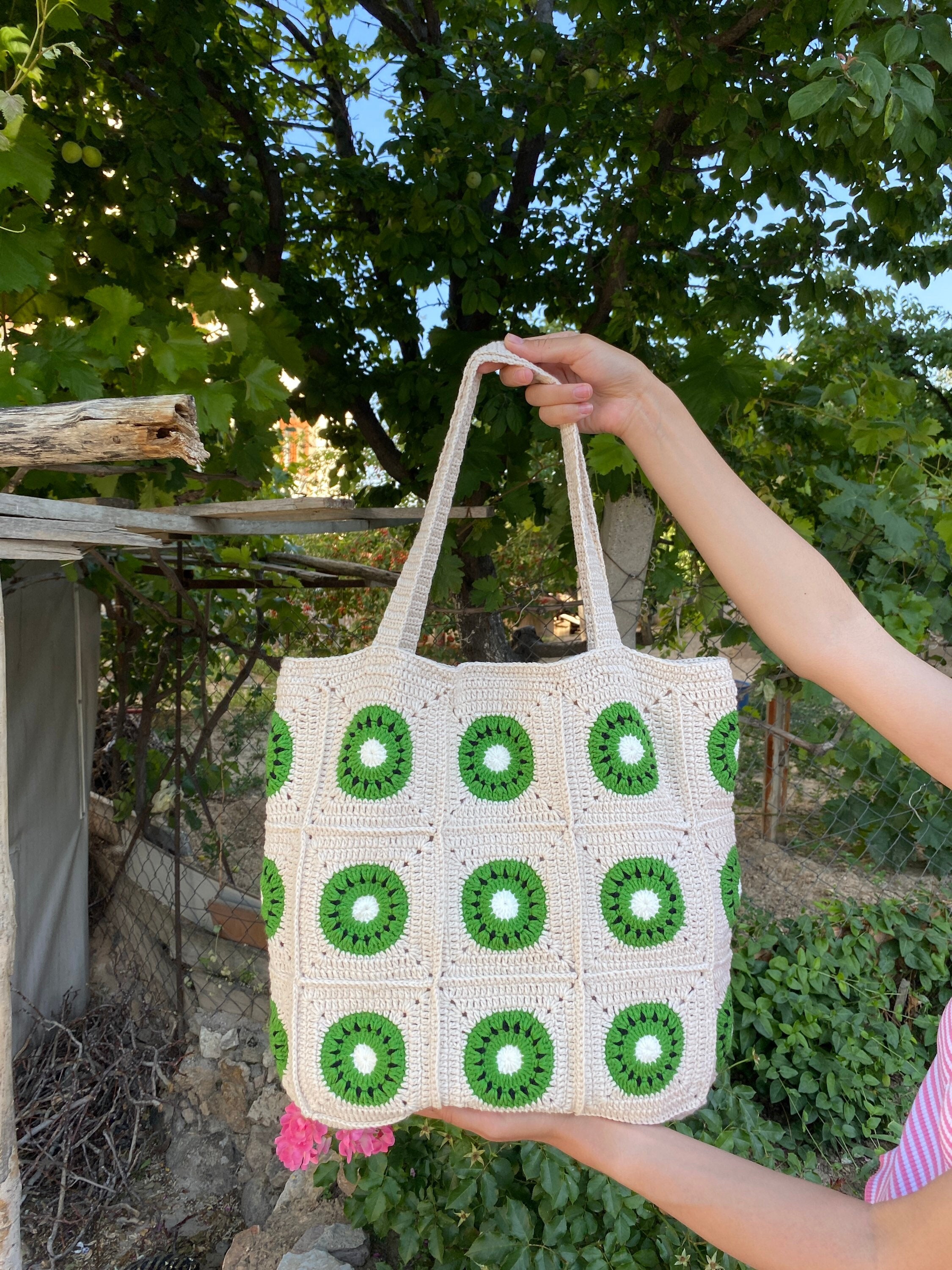 Knit Kiwi Summer Bag, Crochet Fruit Themed Beach Bag, Granny Square Shoulder Purse, Flamboyant Ha... — photo 5 of 10