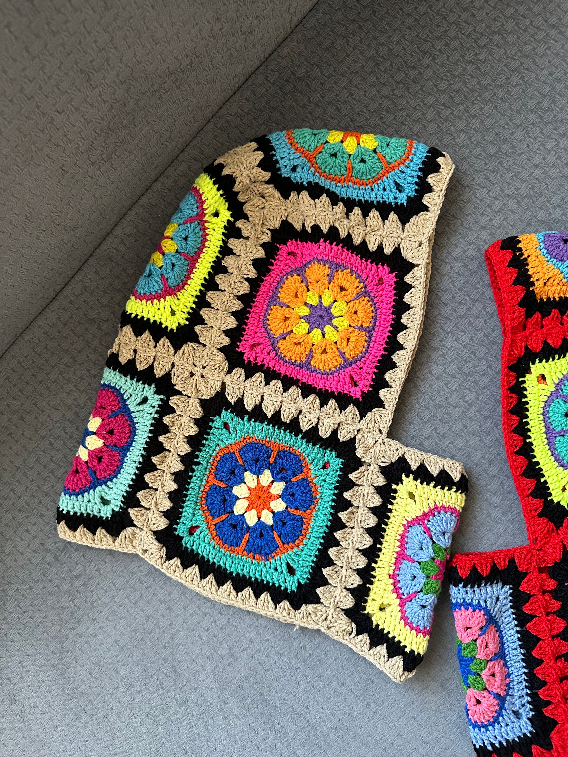 Oversize Granny Square Chic Balaclava, Red & Beige Floral Balaclava, Knitted Balaclava, Crochet B... — photo 4 of 10