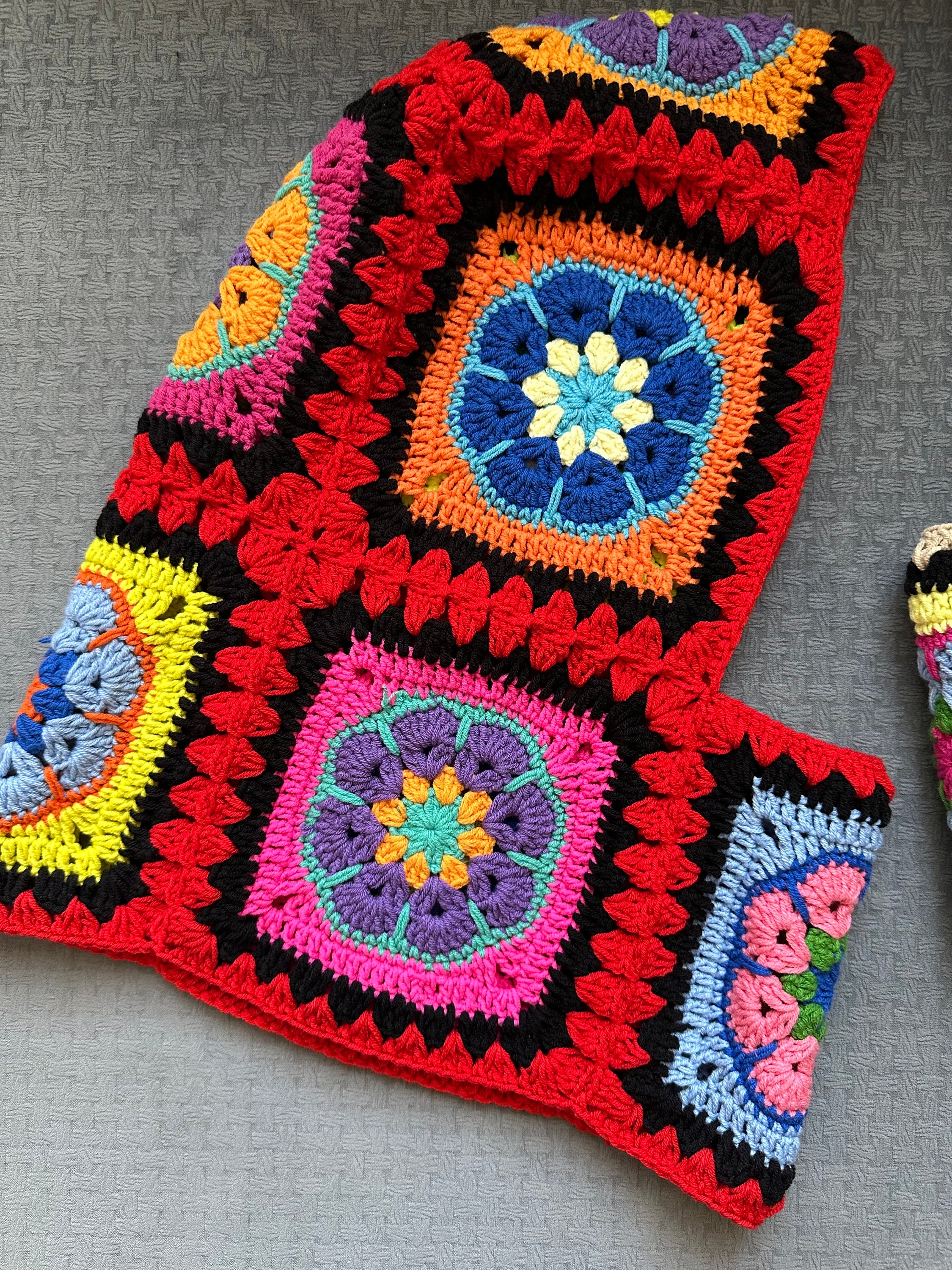 Oversize Granny Square Chic Balaclava, Red & Beige Floral Balaclava, Knitted Balaclava, Crochet B... — photo 2 of 10