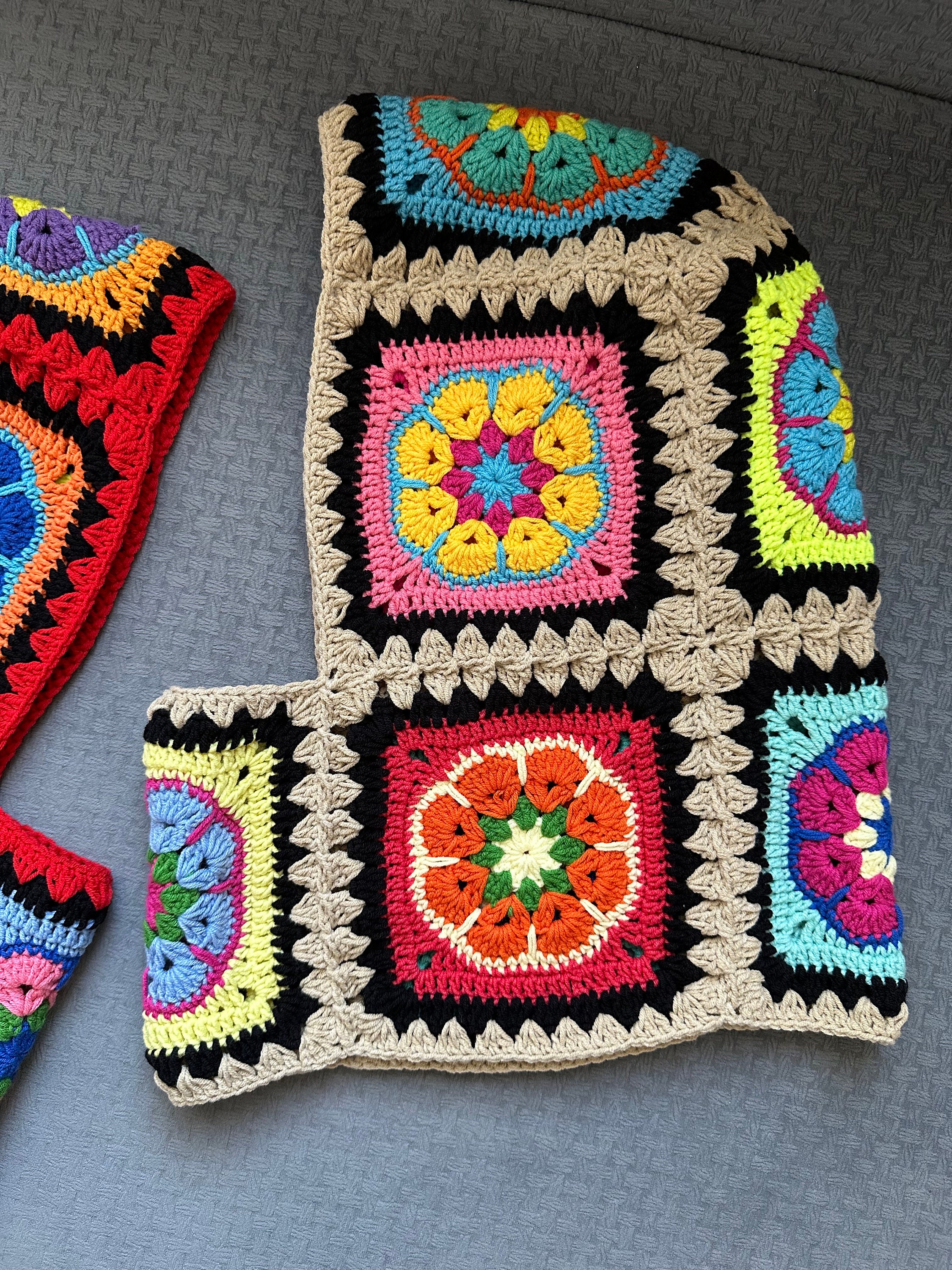 Oversize Granny Square Chic Balaclava, Red & Beige Floral Balaclava, Knitted Balaclava, Crochet B... — photo 3 of 10