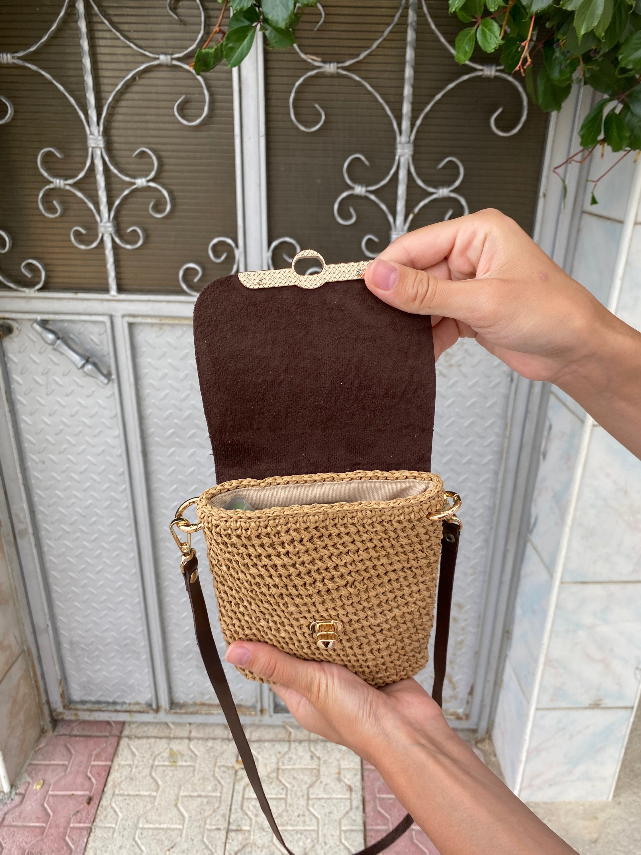 Phone Case Bag Wallet, Luxury Crossbody Bag in Leather, Crochet Bag, Smartphone Crossbody Bag, St... — photo 4 of 10