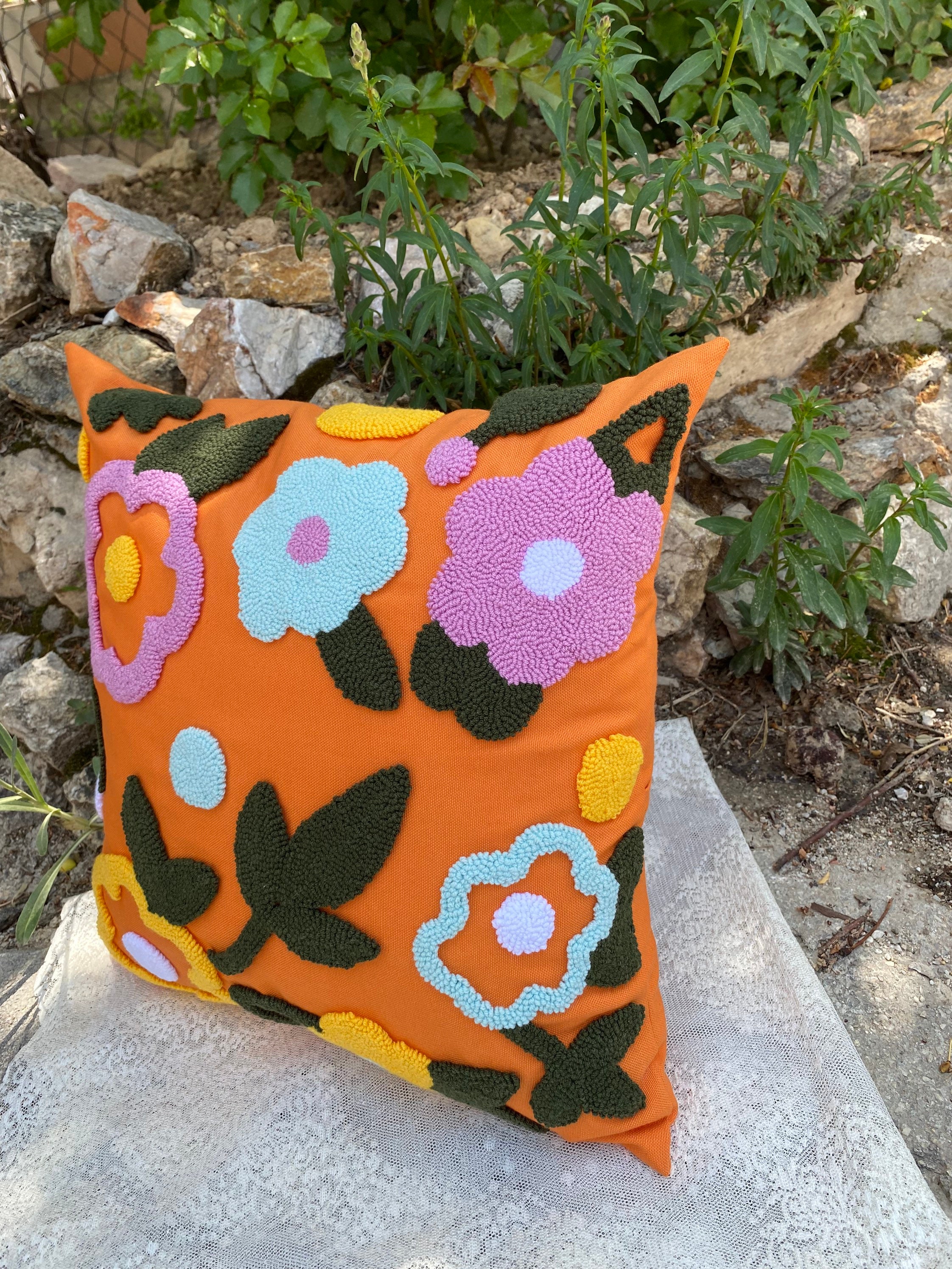 Punch Flower Pillow, Unique Embroidered Cushion Cover, Floral Punch Pillow, Home Gift, Tufted Pun... — photo 2 of 10