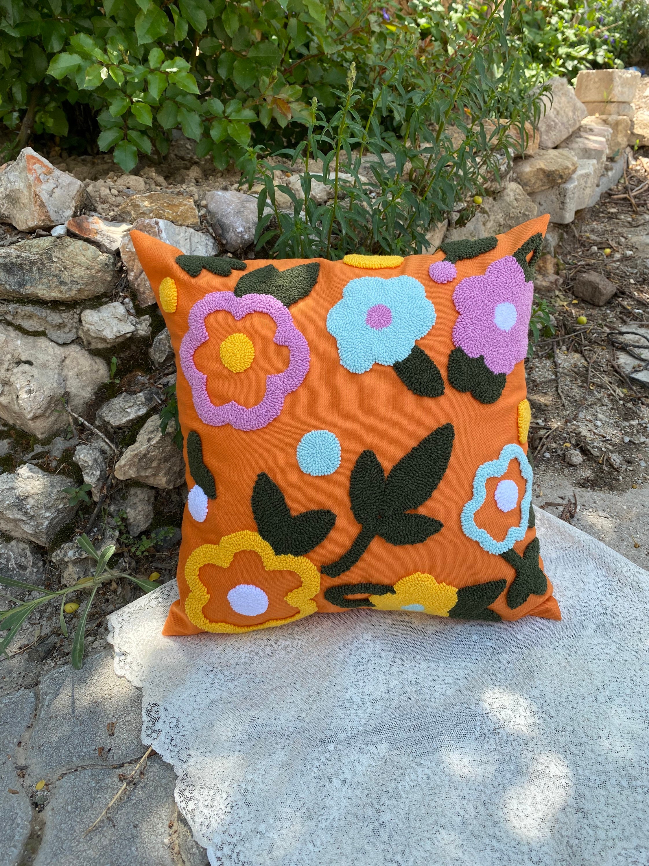 Punch Flower Pillow, Unique Embroidered Cushion Cover, Floral Punch Pillow, Home Gift, Tufted Pun... — photo 3 of 10