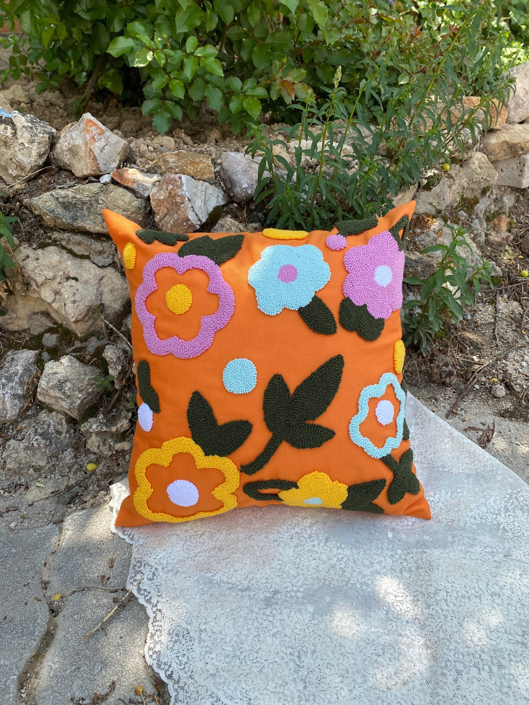 Punch Flower Pillow, Unique Embroidered Cushion Cover, Floral Punch Pillow, Home Gift, Tufted Pun... — photo 4 of 10