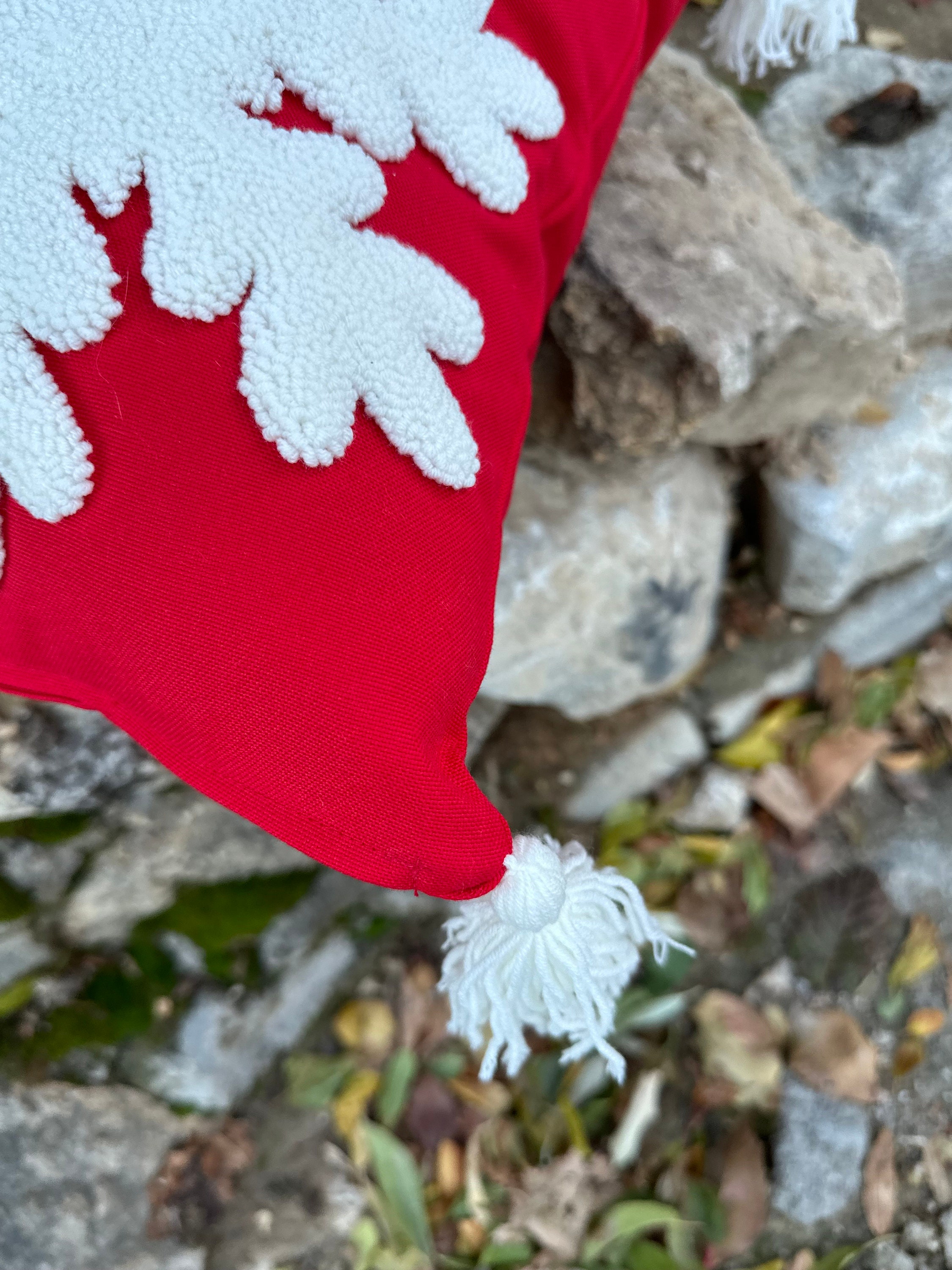 Relationship Gift Pillowcase - Girl Pillowcase with Cute Snowflake Design - Ideal for Newlywed, Just Married or Missing You Gifts