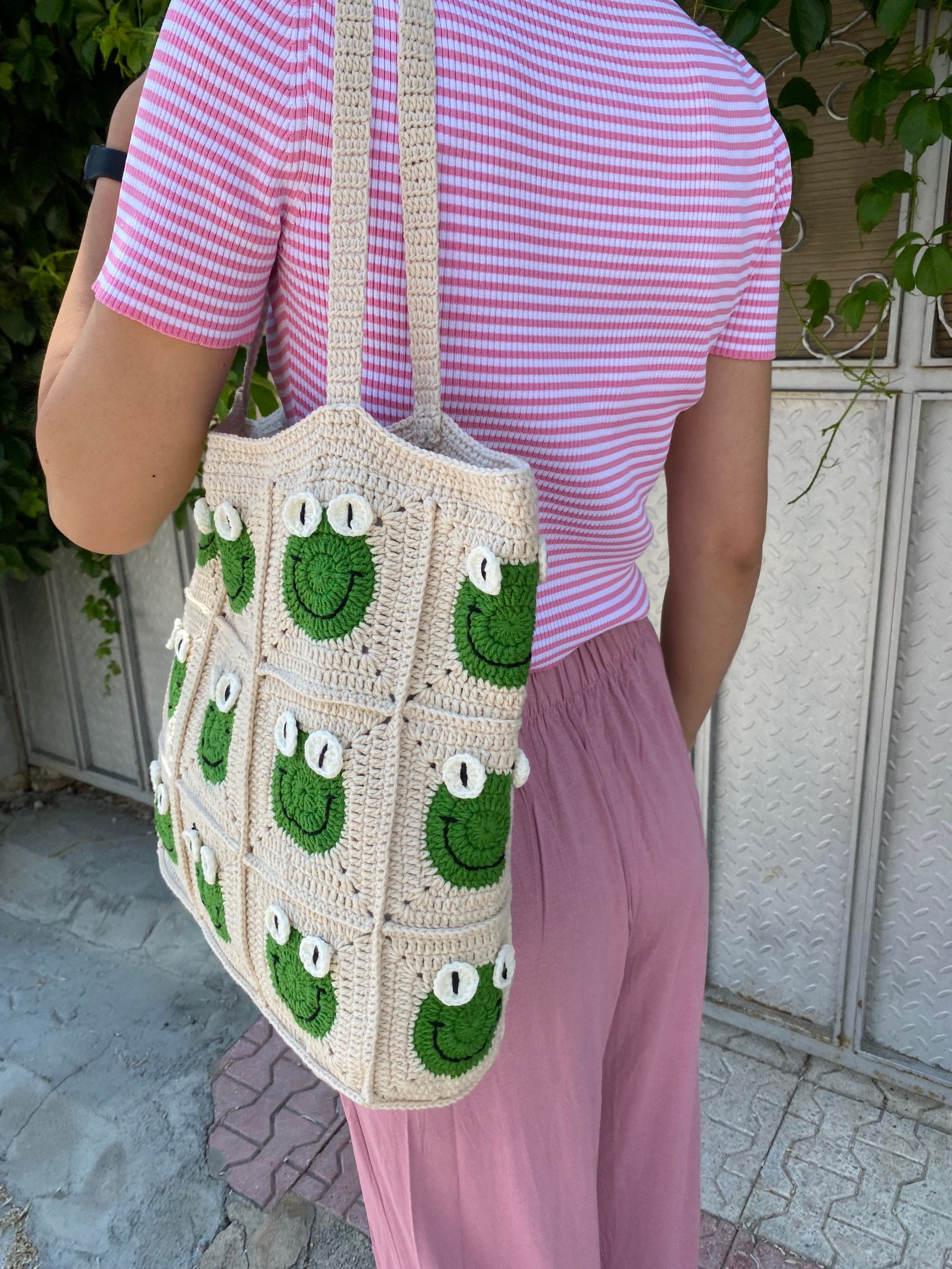 Smiley Face Crochet Bag, Granny Square Bag, Crochet Tote Purse, Summer Bag, Smiley Knitting Croch... — photo 7 of 10