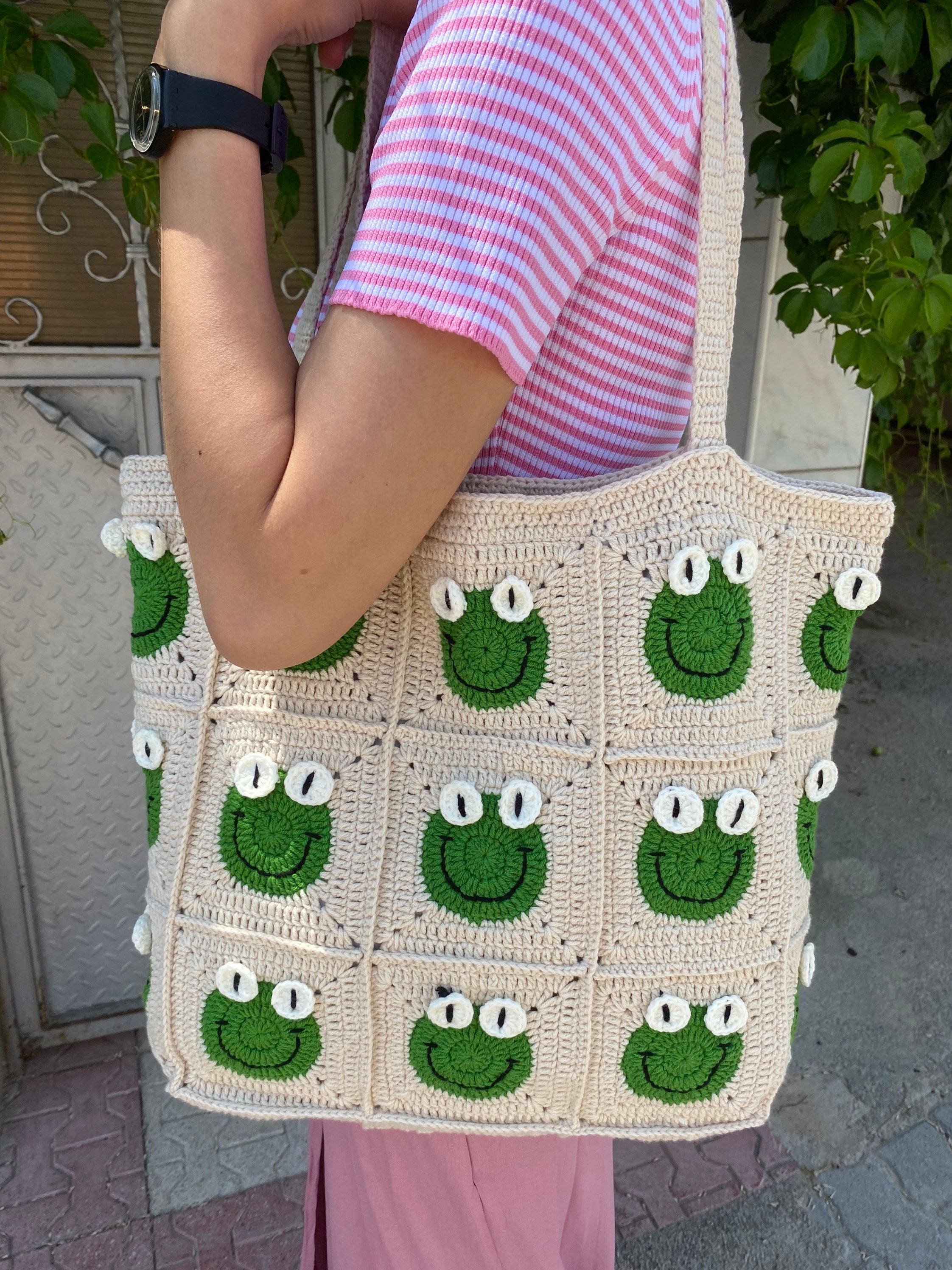 Smiley Face Crochet Bag, Granny Square Bag, Crochet Tote Purse, Summer Bag, Smiley Knitting Croch... — photo 5 of 10